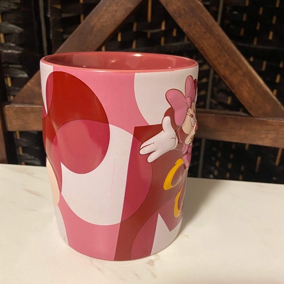 Minnie Mouse Disney 3D Mug - Picture 3 of 5